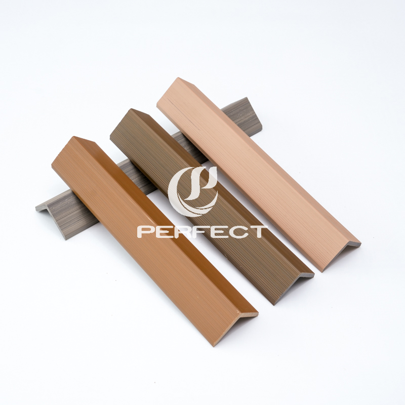 Modern External WPC Wall Cladding & Outdoor Guardrail Board Waterproof Fireproof 5+ Year Warranty Stripes & Plaid Pattern