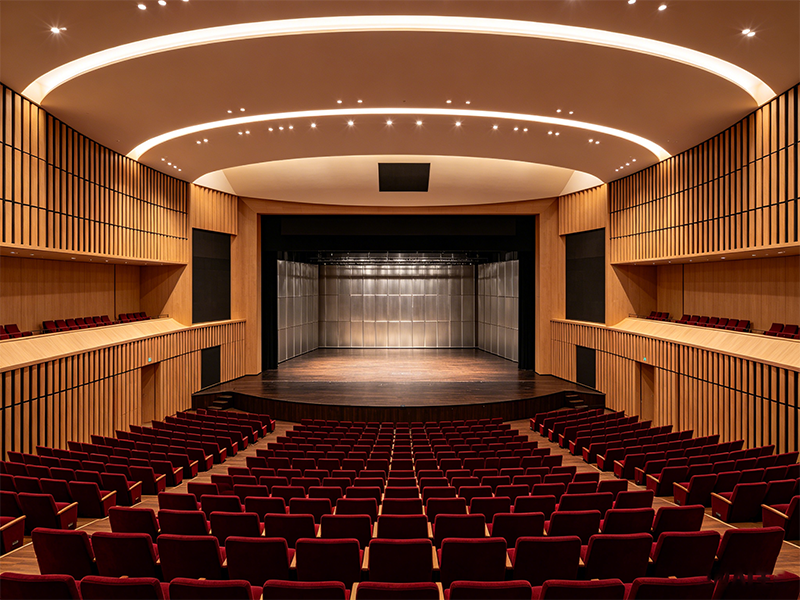 Acoustic wood veneer wall panel for auditorium hall interior decoration theater wall cladding